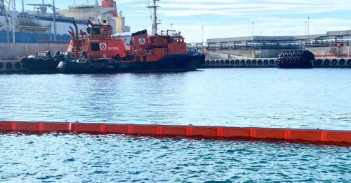 Beach & Coastal Protection Boom for Hotels & Resorts – EPS Marine