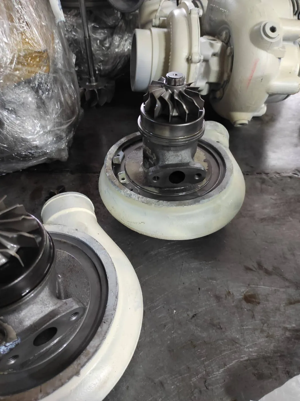 Turbo kartuşu revizyonu – tekne motoru turbo servisi